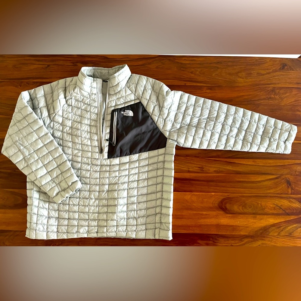 North Face Men’s XXL Quarter Zip Pullover